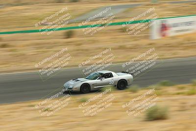 media/May-31-2025-CalClub SCCA (Sat) [[2c1a04e1ee]]/Race/Group 4/Turn 4b/